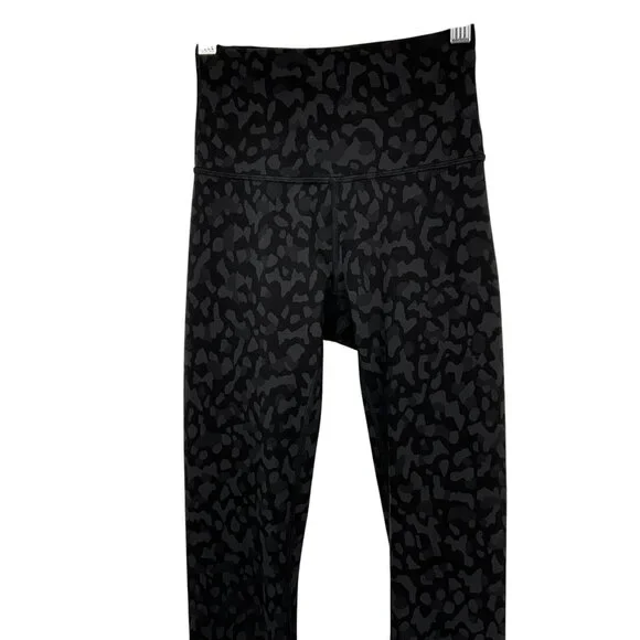 Lululemon Leggings Womens 2 Black Camo High Rise Lululemon Wunder Train Tight - Picture 2 of 11